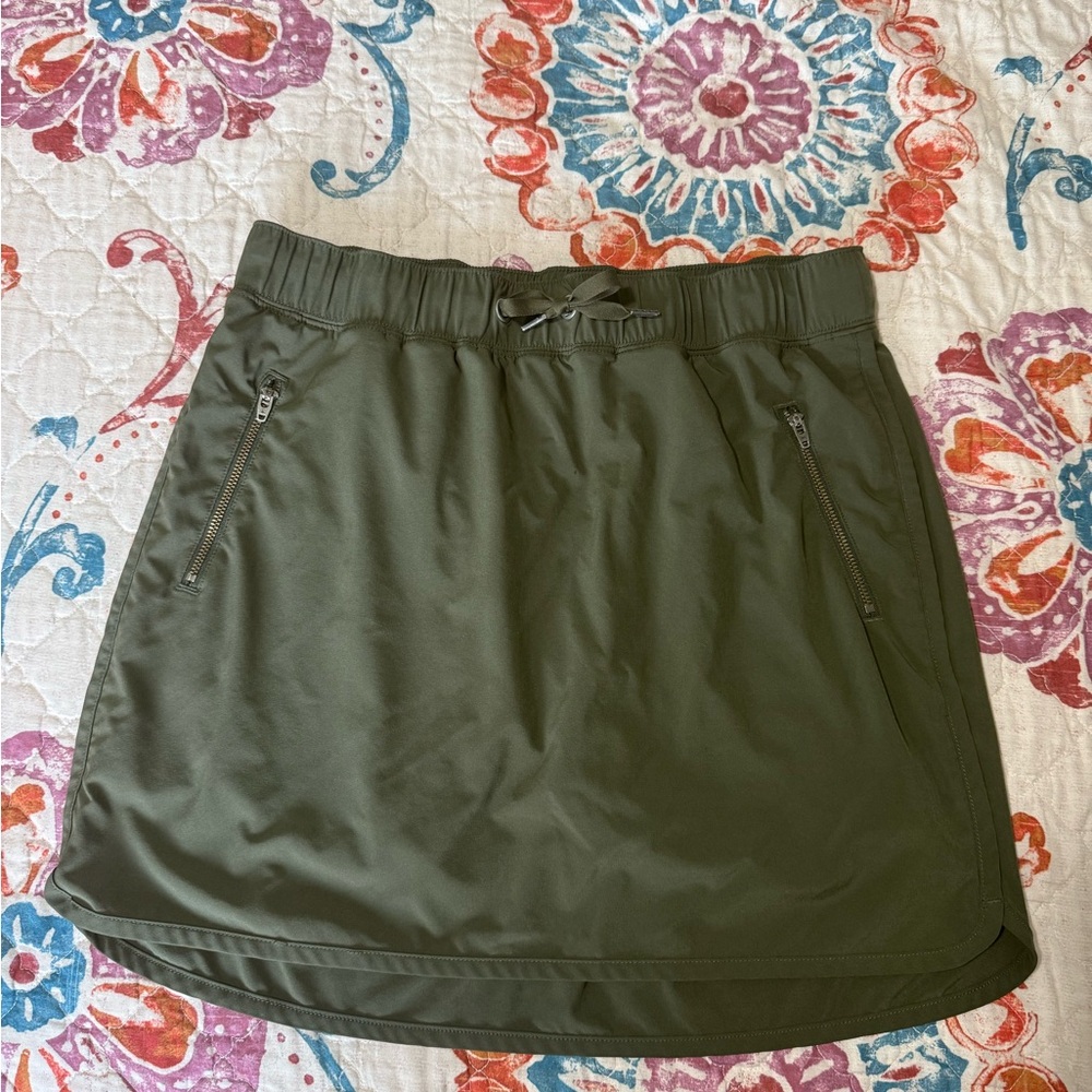 EUC Athleta Skort